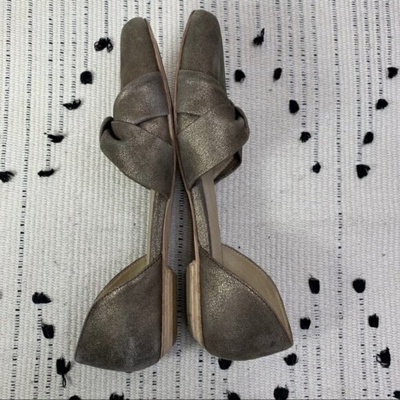 Eileen Fisher Fuller Suede D'orsay Twisted Flat - Picture 5 of 8